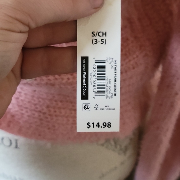 Soft and fuzzy cropped sweater with pearls. - Picture 3 of 3